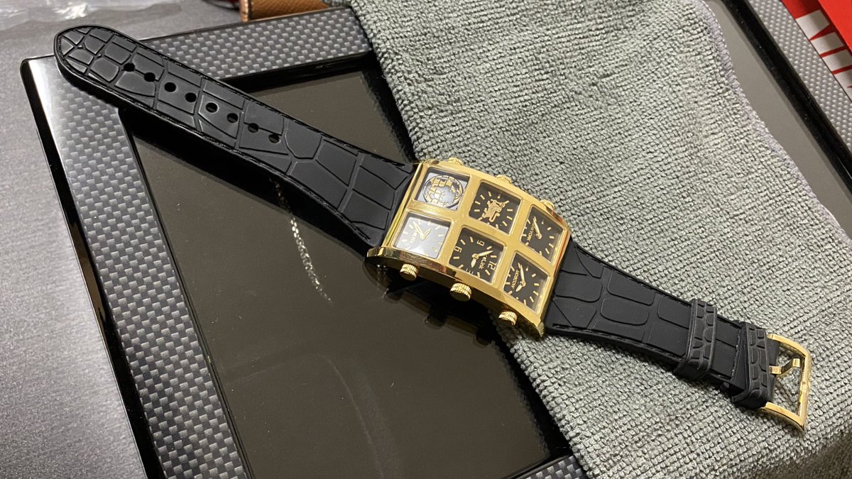 tanakada_works's tweet photo. かなーり前に友人に譲っちゃいましたが、今見てもカッコいい🥺
また欲しいなーって少し思うけど、もういいかな（ぶつけるから🤣）
#AVALANCHEGOLDJEWELRY
#ICELINK https://t.co/WK8HXgtSMT
