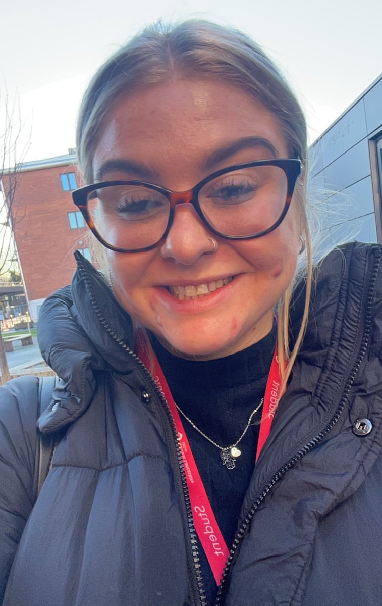 dan_03x's tweet image. Next semester - let’s go ! 💚 #StudentOT