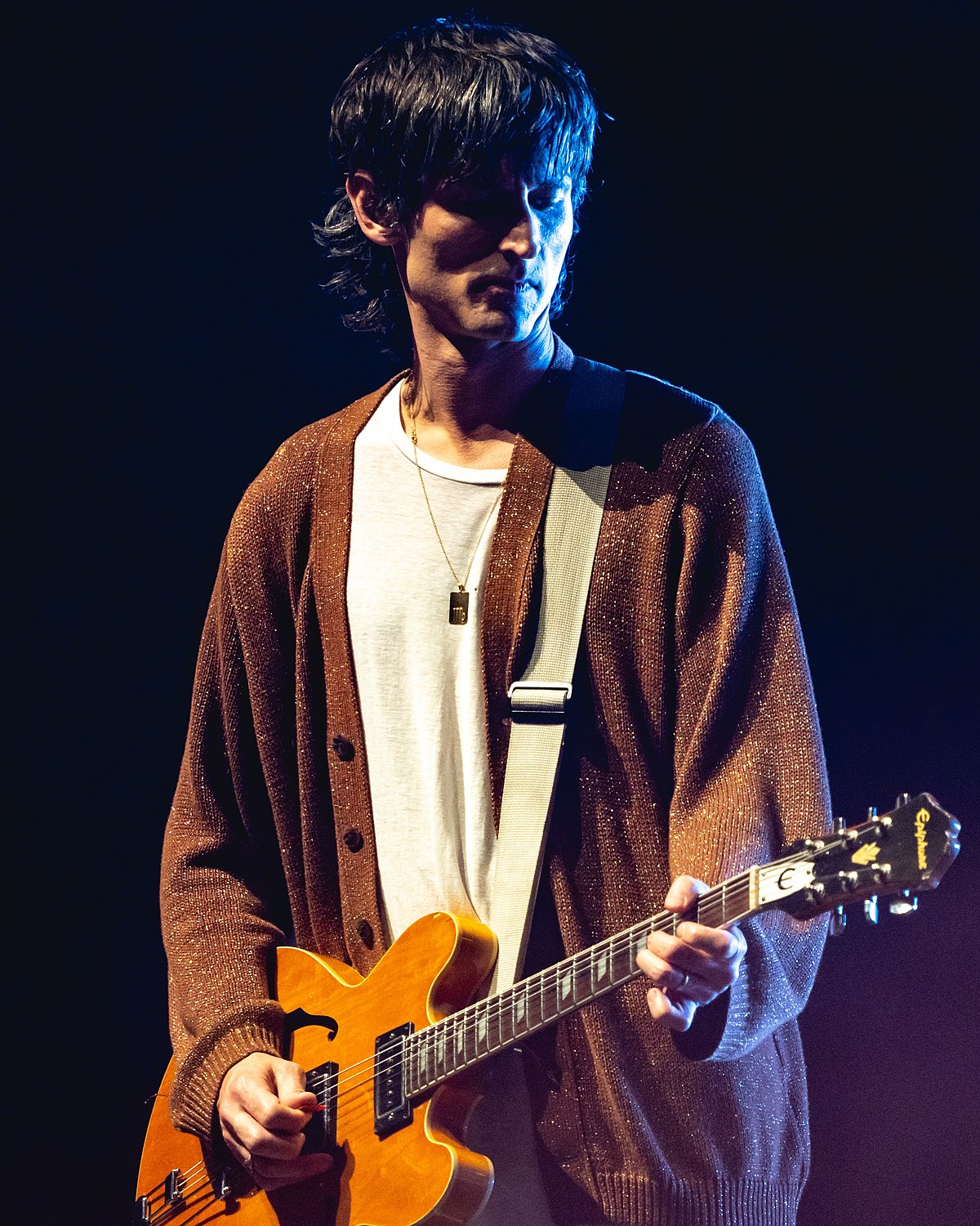Happy birthday nick valensi! You\re such an amazing guitarist!!!  