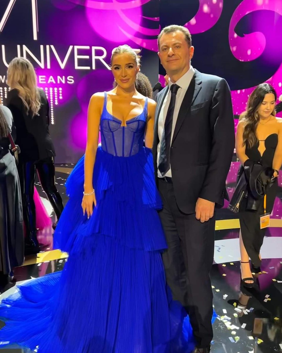 fmouawad's tweet photo. Thank you @oliviaculpo for being a host and an embodiment of the @MissUniverse values. 

#71stmissuniverse #missuniverse #mouawad https://t.co/ymVFBJ5WzI