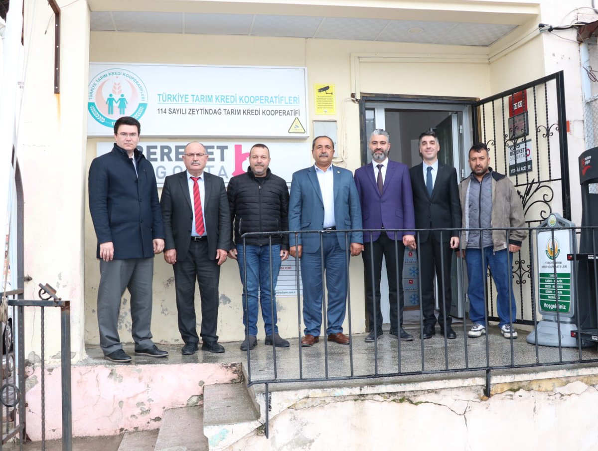bolge_izmir_tkk's tweet photo. Türkiye Tarım Kredi Kooperatifleri Merkez Birliği Yönetim Kurulu Başkanı Vekili Musa TAKIMCI ,Yönetim Kurulu Üyesi Ali ÇOBAN ile Bölge Müdürümüz Serhat ÖZÜBEK Bölge Birligimize bağlı kooperatiflerimizi  ziyaret ederek kooperatif çalışmaları hakkında bilgi aldılar. https://t.co/NtQPggOTcH