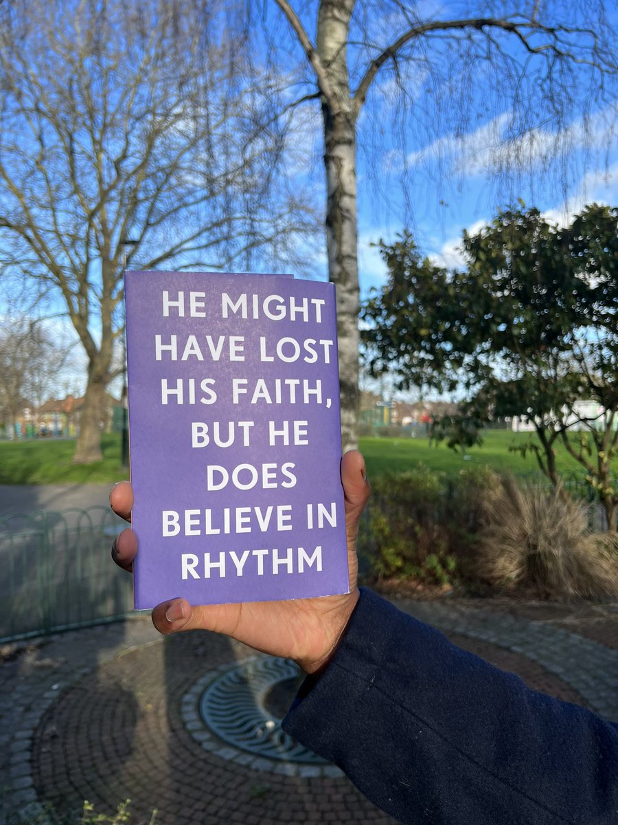 CalebANelson's tweet image. Proofs for SMALL WORLDS are here! Very excited to see this book making its way out into the world - looks and feels so good! 💙thank you to the wonderful team at @vikingbooksuk (especially @alexiathom) for such a beautiful proof! 

Pre-order now: tr.ee/V7l9pirIts