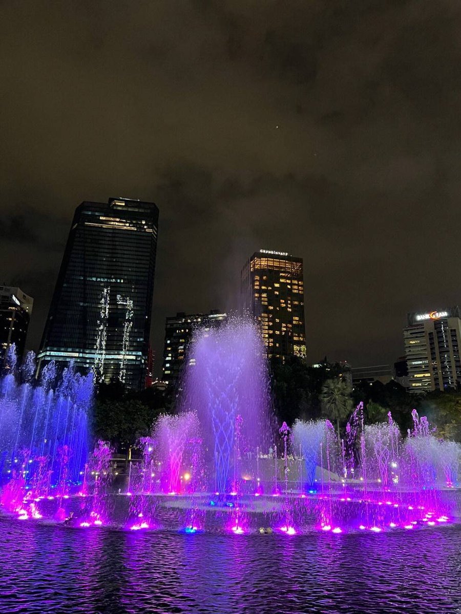 tree60998's tweet image. Back here again.