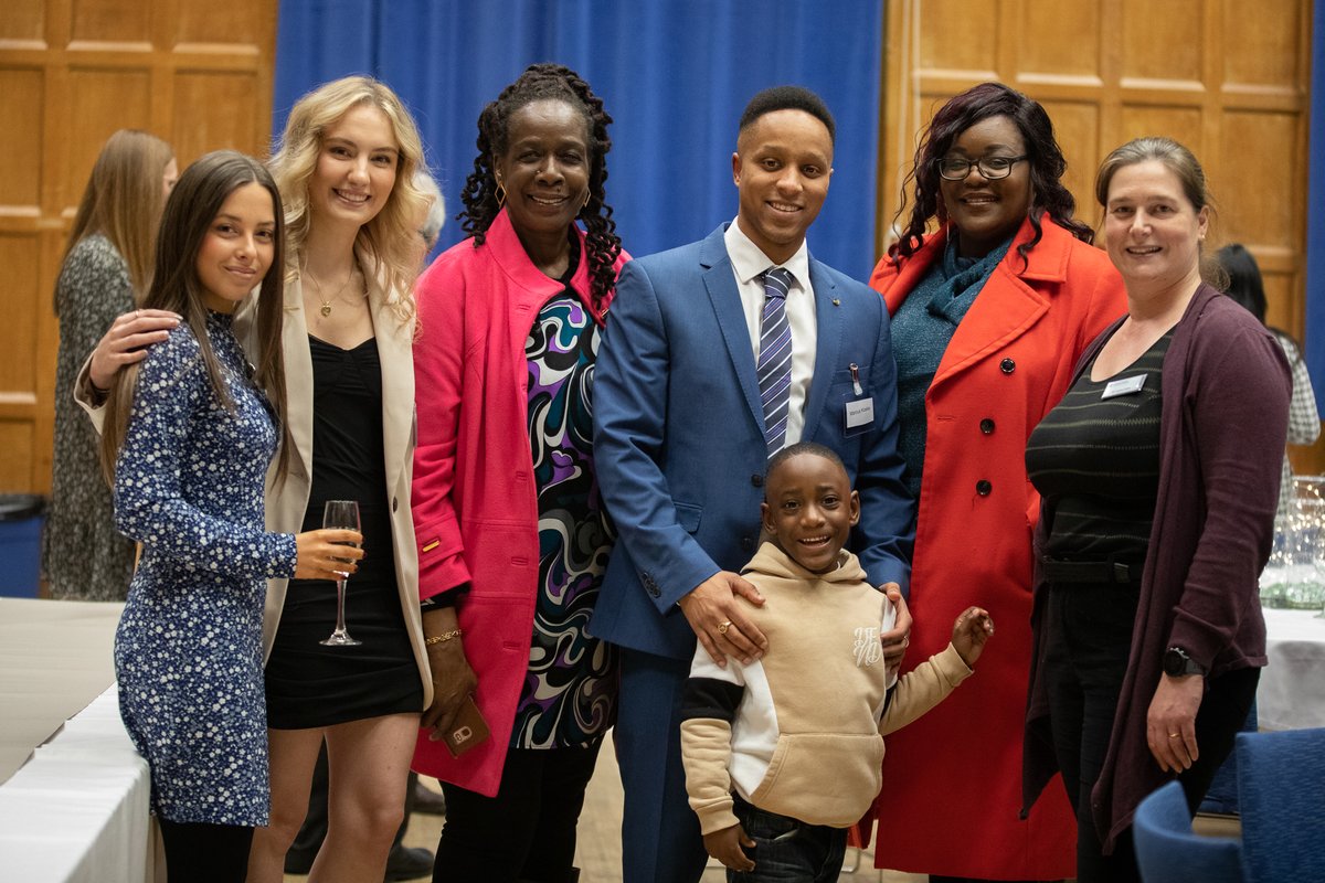 PG class of 2022: you can see all of the photos from last week's Prize Giving and Thank You Ceremony on the SUMS Alumni online community. Join now: join-sumsalumni.com/photos-albums #sumsinspire