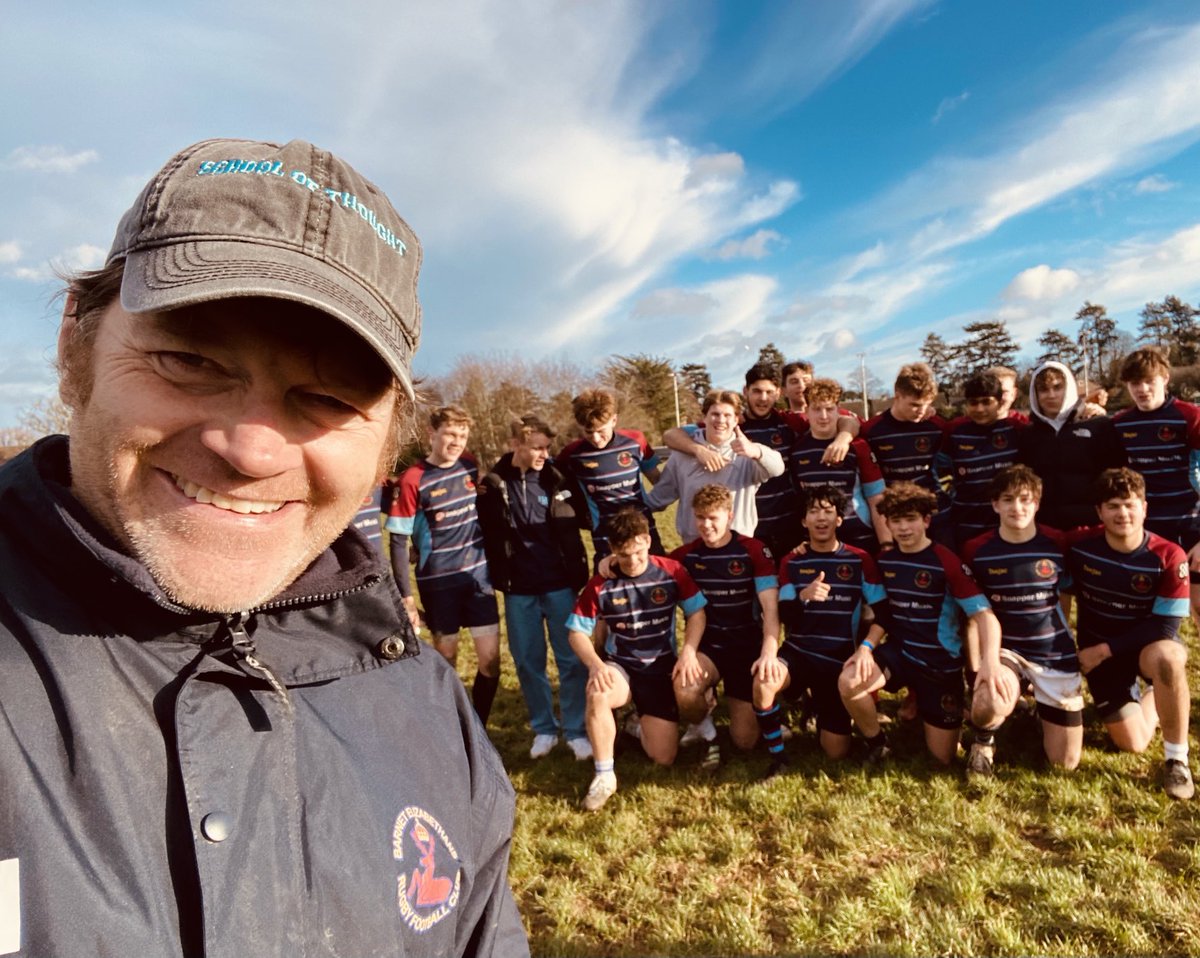 HadleysComment's tweet photo. Gd day for the relaunched & re-energised @BarnetElizRFC Academy yesterday at @HertfordRFC. Some gt tries scored by both sides, awesome to see next gen enjoying their rugby & having a laugh together afterwards. Onto the next round! @hertsrugby #CoachHadley https://t.co/bKZdwq13NP
