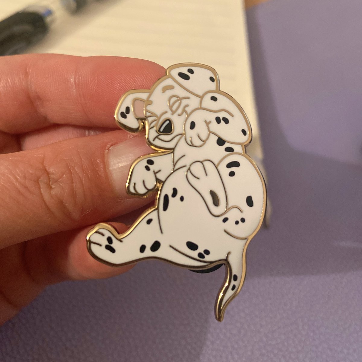 LapelpinManu's tweet photo. Adorable puppy pins with colors printing
(Just for reference)

#hardenamel #enamelpin #metalpin #puppypin #goldpin #pinmanufacture #hardenamelpin #animepin #adorablepin https://t.co/th9awpZRZd