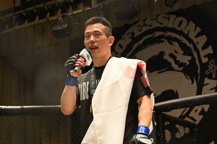 おまけ付き】三代目魚武濱田成夫 戦闘服 柔術着 アリーナ ARENA L 詩札