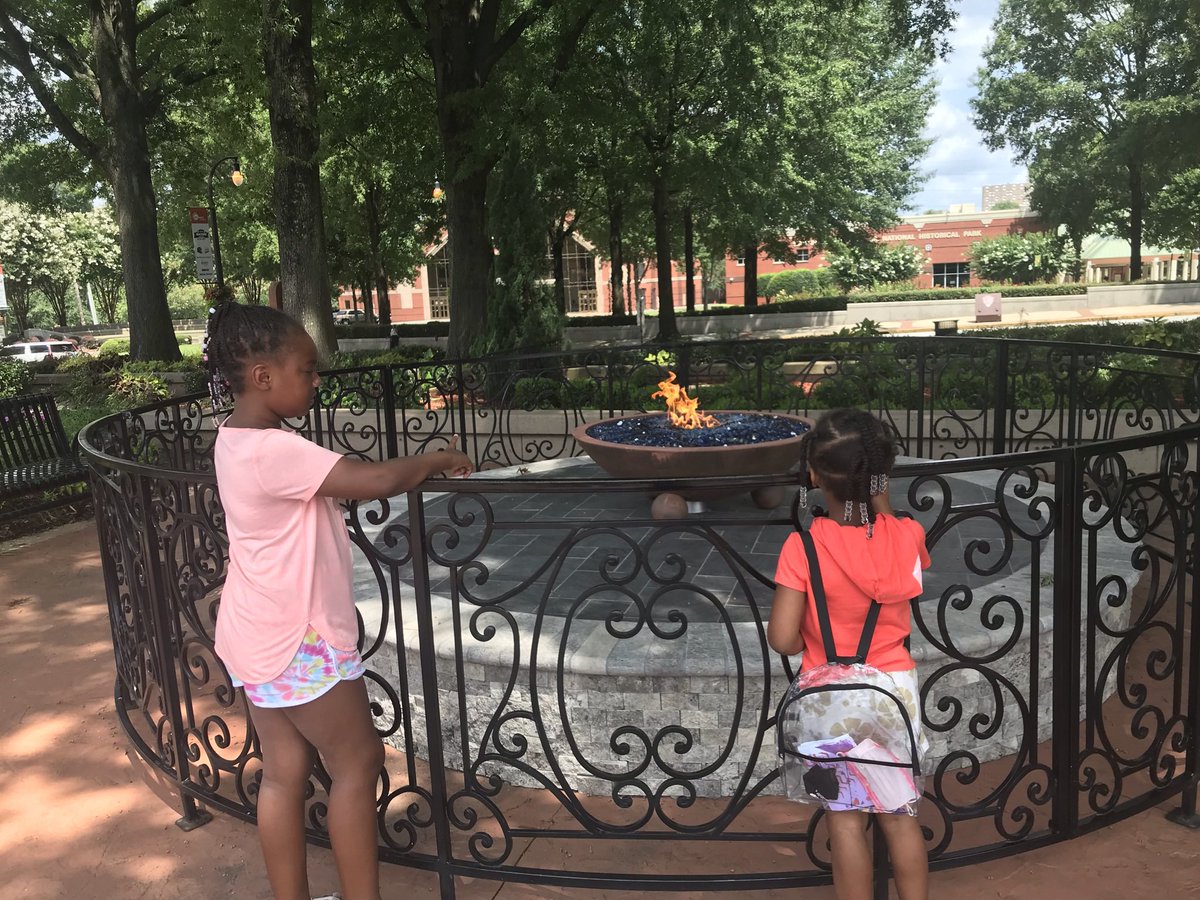 “The time is always right to do what is right”-Dr.Martin Luther King Jr. ✊🏿❤️ #MLKDay2023