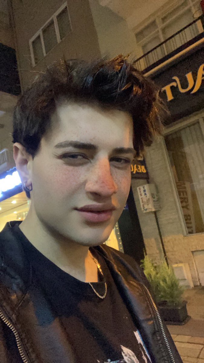 Sol elimde pamuk şeker