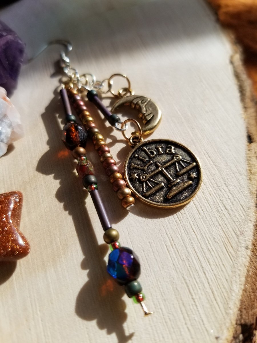 FiddlesFindings's tweet photo. (1/2) Good Morning! Today's the day for my second earring drop- come get your Starsign on with the Zodiac collection! 

As a reminder I've got giveaways going on Insta/Tiktok! Find me and those entry posts @ FiddlesFindings/ Fiddles_findings 

Thanks for looking! https://t.co/dzP3VOiV5w