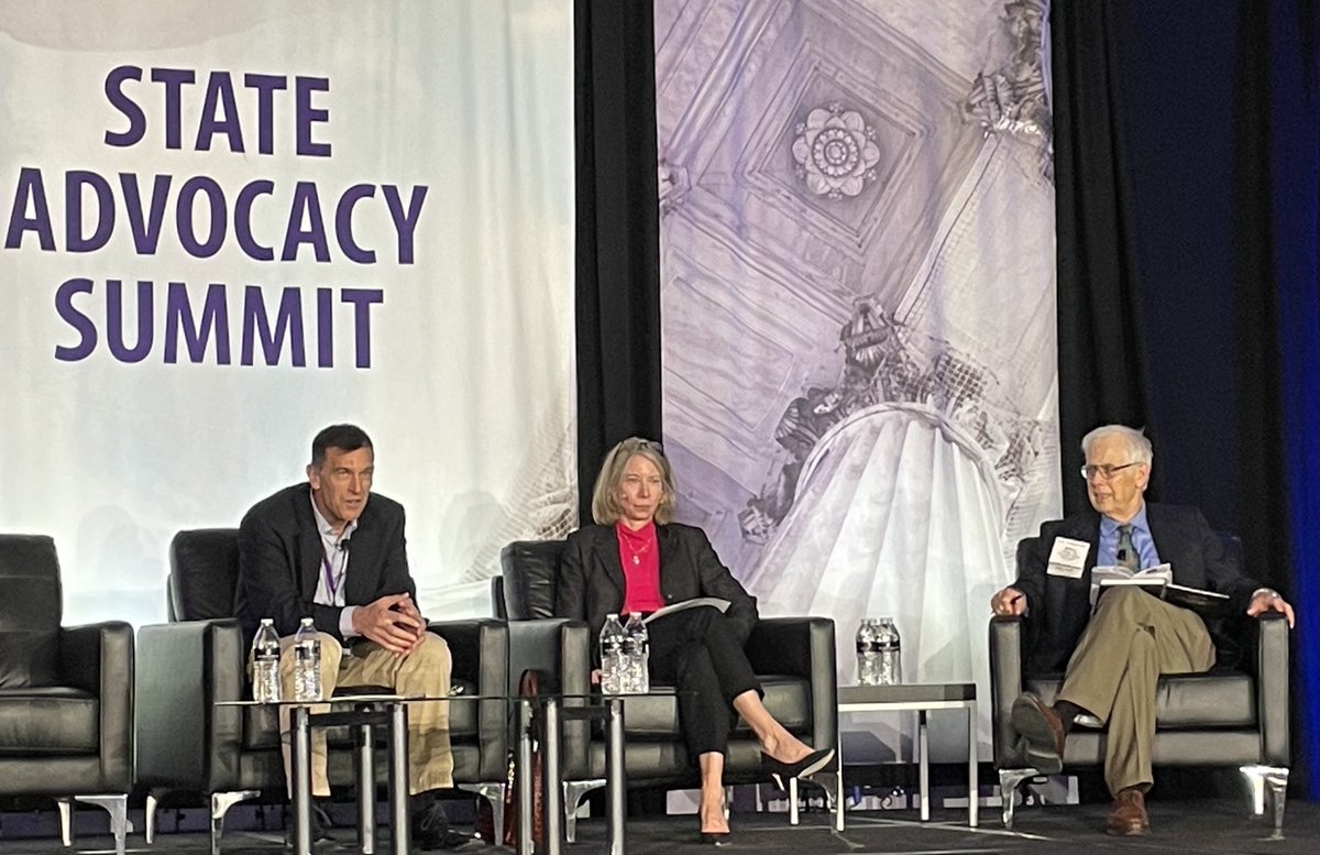 Diana Moss <a href="/AntitrustInst/">AAI</a>, <a href="/BarakRichman/">Barak Richman</a>, Henry Allen

Labor laws can promote employed physician autonomy w/ethical standards

Healthcare consolidation ⬇️ supply chain resiliency

PE roll-ups of small entities, difficult to track, should have filing req’ts

#StateAdvocacySummit