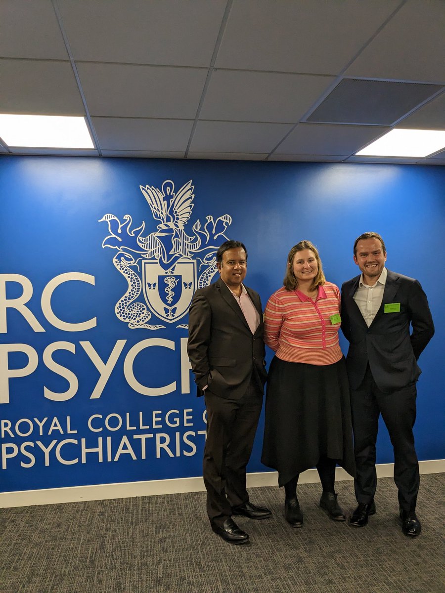 Real privilege to have presented today to the Congress World Association of Social Psychiatry in London on #OpenDialogue alongside @MindfulRussell and Dr Victoria Clark #RcpsychWASP23 #SocialPsychiatry @CNWLNHS @NELFT @kmptnhs @RCPsychRehabSoc