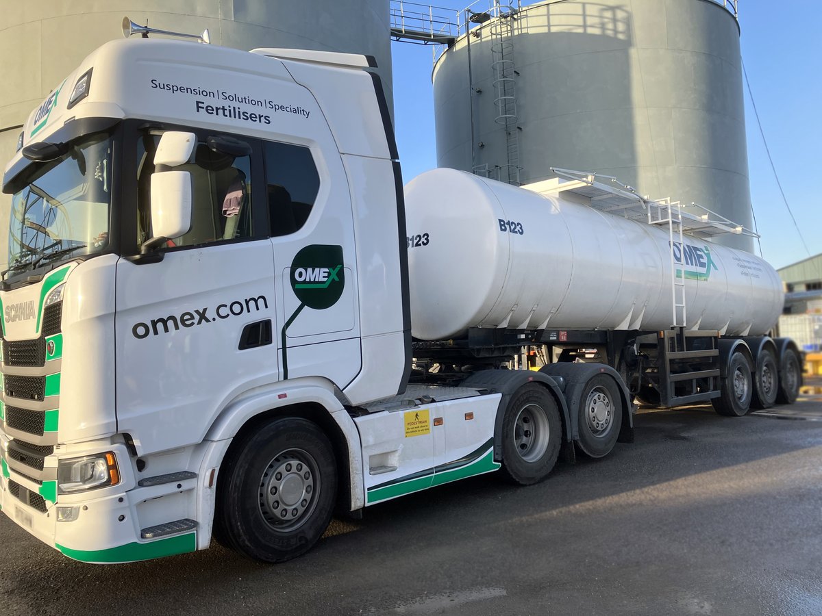 OMEXAgriculture's tweet image. Our fleet of tankers are ready to deliver farmers their liquid #fertiliser this spring. With #NationalCoverage and #LocalService throughout the UK 💧🌱