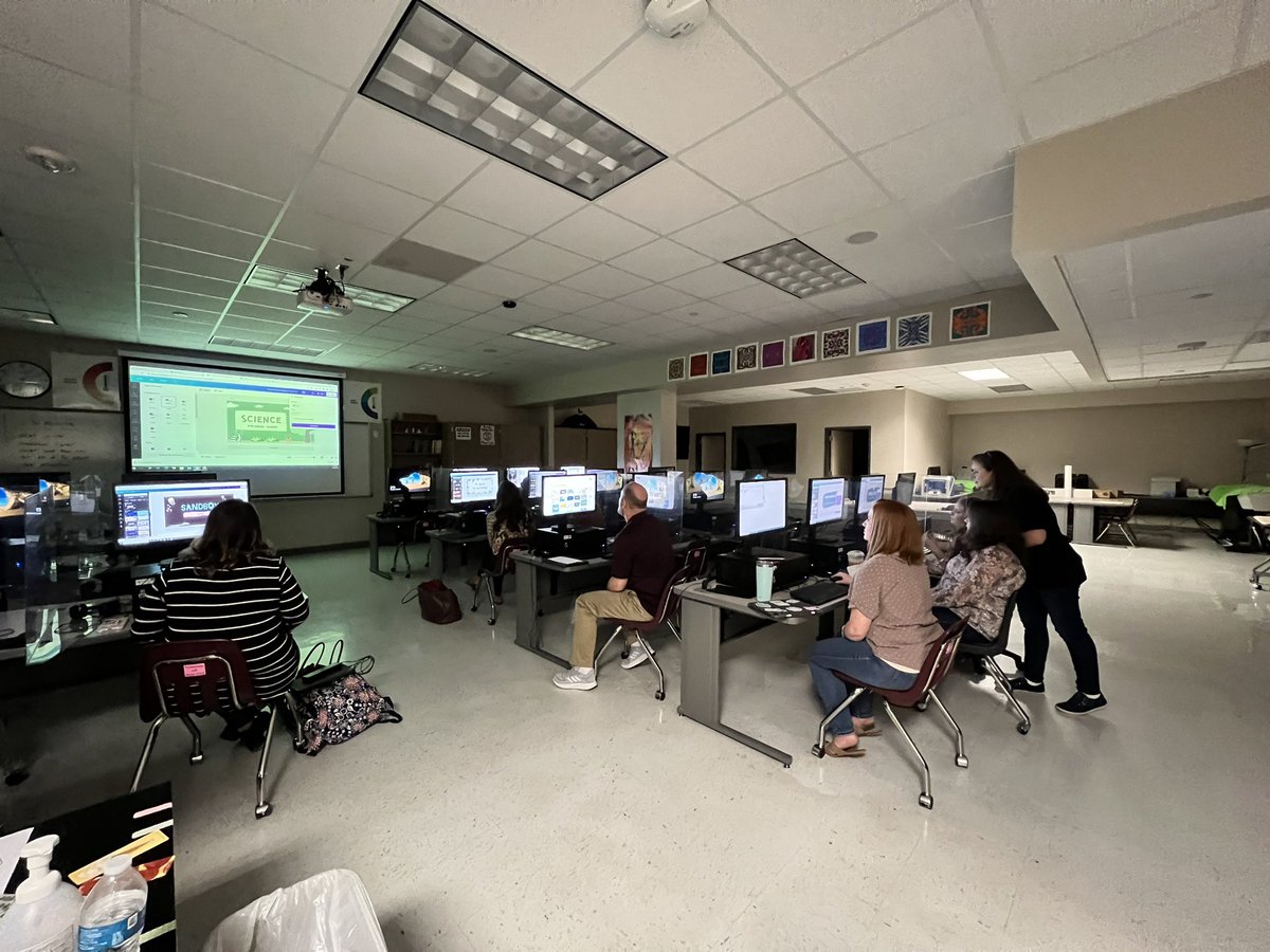 sledgetech's tweet photo. Learning how to leverage graphics made in Canva to engage students in Canvas courses and provide equity for all learners.  #dptech2023 https://t.co/6EO6Xi3iNi
