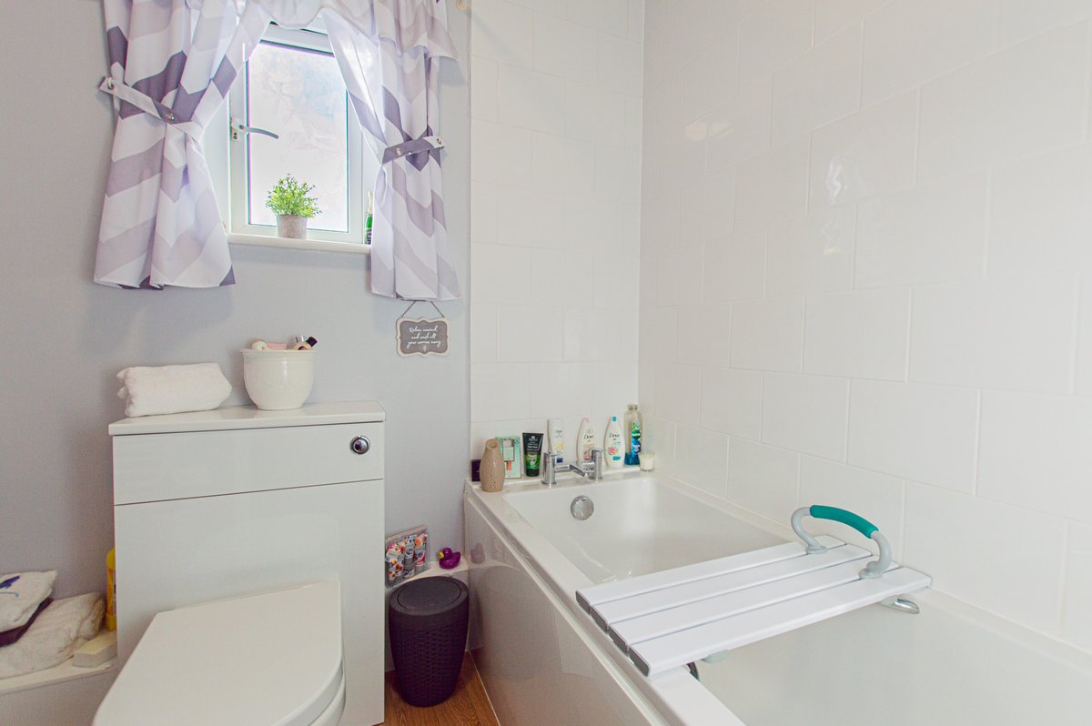 Sheppards Estate Agent tweet media