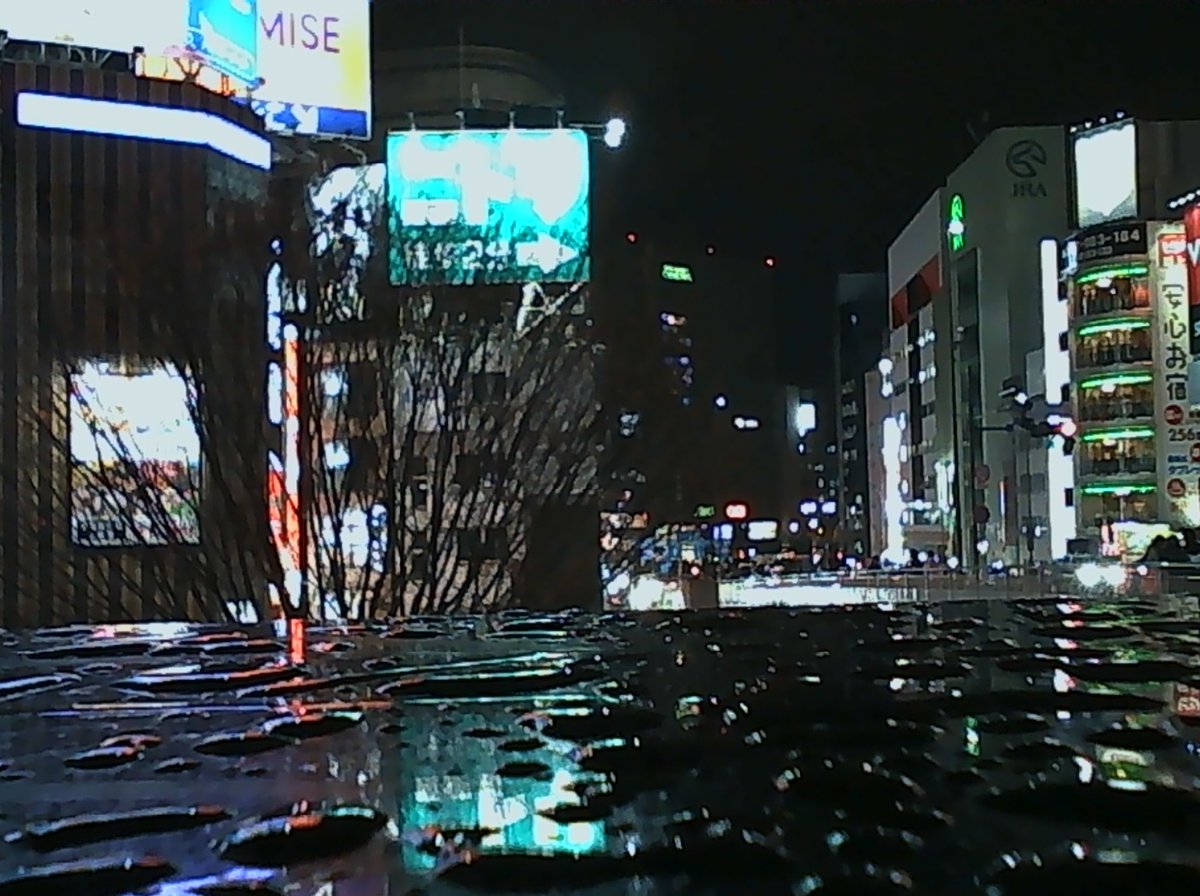 mattuan_camera's tweet image. これを使って撮りたいショートムービーがあるので明日から動きます。
ファインダーなどないので撮るのは
とても大変そうです。
燃えます🔥

あとボヤッボヤになるでしょうがこれでnitona撮ってみたいですね。

 #PIENIFLEX