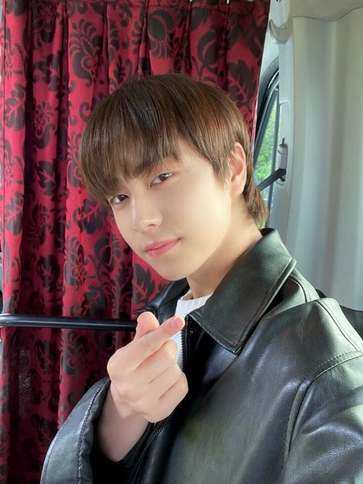 takispics's tweet photo. #andTEAM #TAKI of the day! https://t.co/jYLmhbSLyf