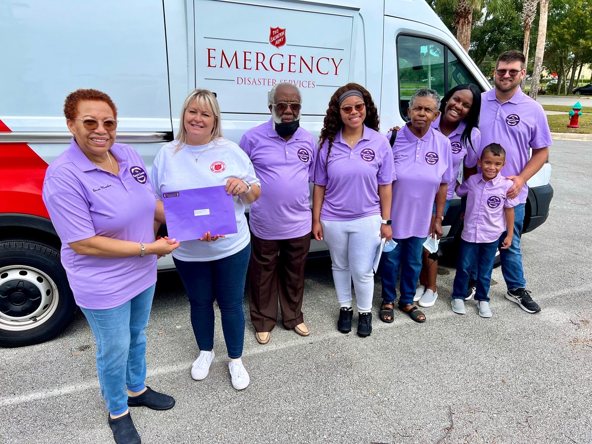 anamfp's tweet photo. MFP alumna Dr. Marie Smith-East shares her favorite #MLK quote, spoken on April 18, 1959, at the march for integrated schools, and what volunteering and community service mean for her and her family and how they live out his mission through service to the community! #MLKdaymfpana https://t.co/URCQuD3dOO