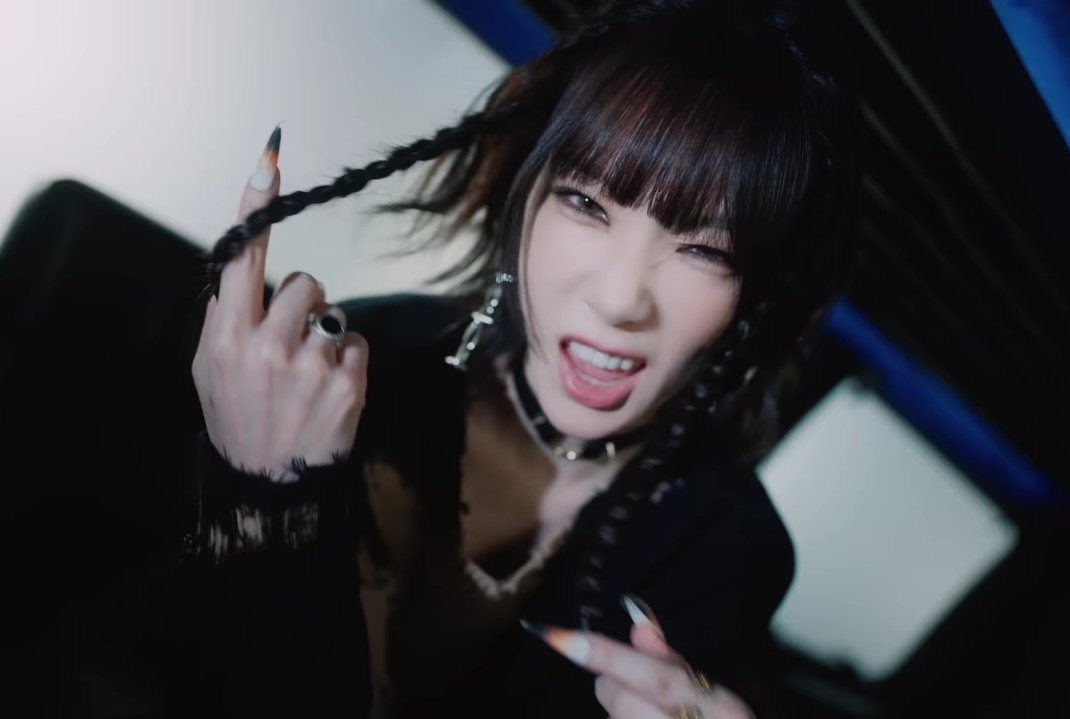 SNSDFIELD's tweet photo. she mad MAD https://t.co/uS8k5C3Xaa