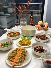 NootUea's tweet photo. The cooking skills of my mother and I, do you like to eat, welcome to ordinary food https://t.co/hgPKy7Pzut