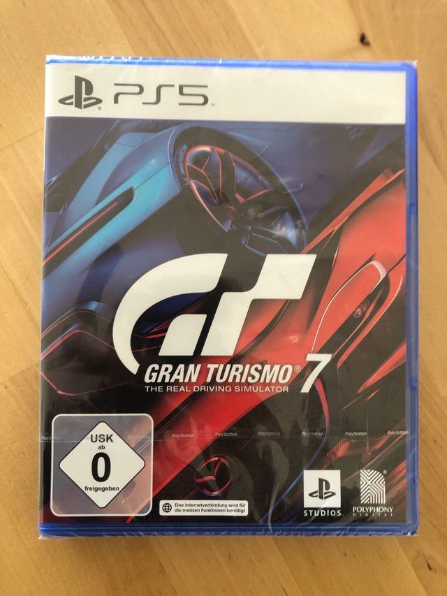 Vendo 'GRAN TURISMO 7 PS5' en #wallapop wallapop.com/item/gran-turi…