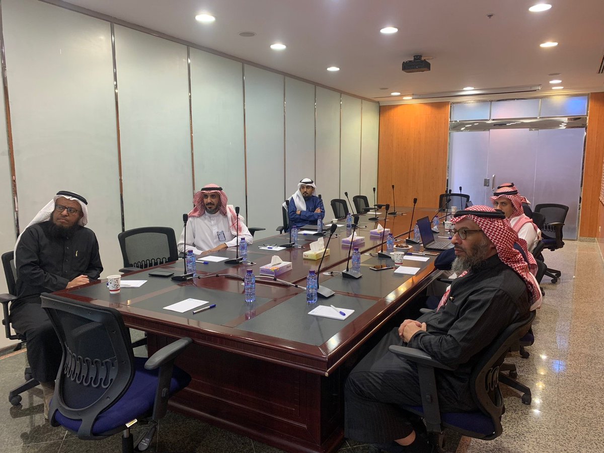 hsc_ngos's tweet photo. سعادة د.طلعت الوزنة رئيس المجلس يلتقي بسعادة الأمين العام لجمعية تنامي لتطوير العمل التنموي أ.خالد العواد وفريق عمل جمعية تنامي
للإطلاع على مبادرات وبرامج ومشاريع تنامي في تطوير الجمعيات الأهلية و تم مناقشة آلية استفادة الجمعيات الصحية من خدمات جمعية تنامي https://t.co/FLR5Cj0Qu9