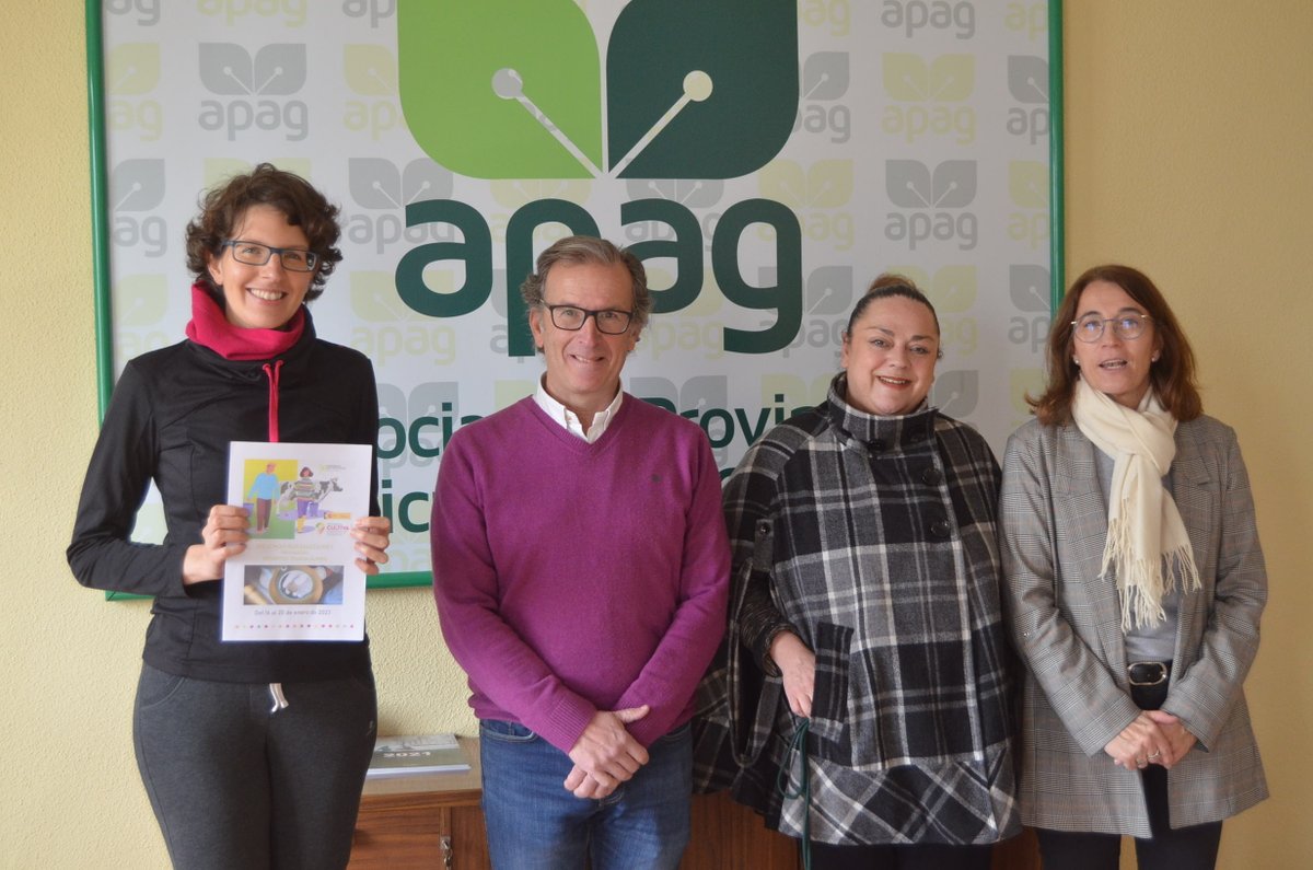 GrupoAPAG's tweet image. 🔛Hoy ha comenzado la 1ª estancia formativa de #ProgramaCultiva #CULTIVA2022, de las4⃣que haremos este año @GrupoAPAG y @CoopAgroCLM @CoopsAgroES 
✅Esperamos que María aprenda muuucho sobre  truficultura, con sus anfitriones de @TrufaZero, gracias a @mapagob y @redrunacional 👏