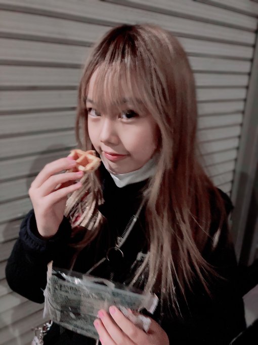 Twitterのコスプレ画像17