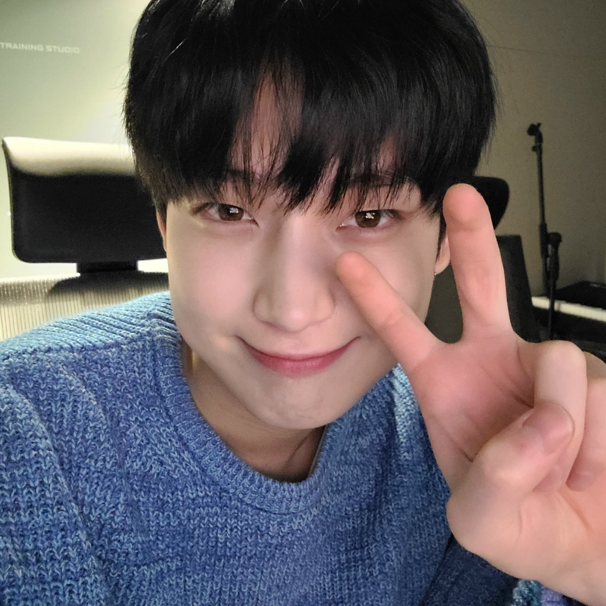 sthythinker's tweet image. 03z twinning!