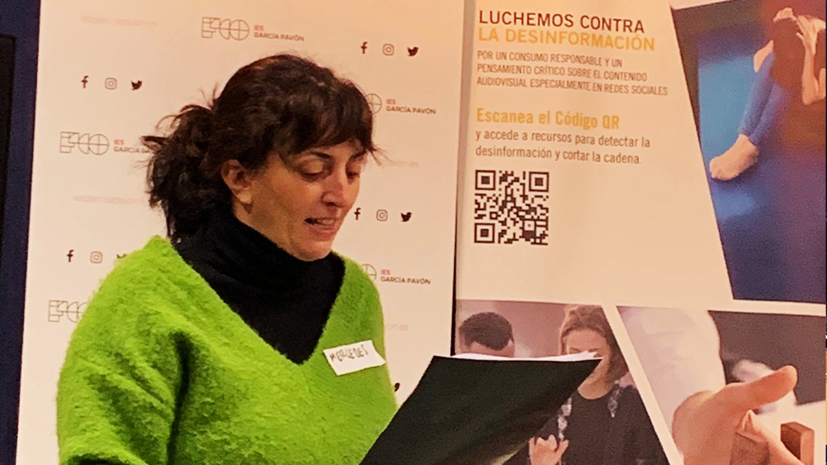 CRFPCLM's tweet photo. #Jornadas_CRFPCLM

Jornadas "(Des)viralizar la (Des)información: metodologías y dinámicas para aplicar en el aula", organizadas por @uclm_es  y @crfpclm en el IES Francisco García Pavón, en Tomelloso. Gracias por vuestra participación.  

@RosanaCLM 
@educajccm https://t.co/8ui7Yn6gFu