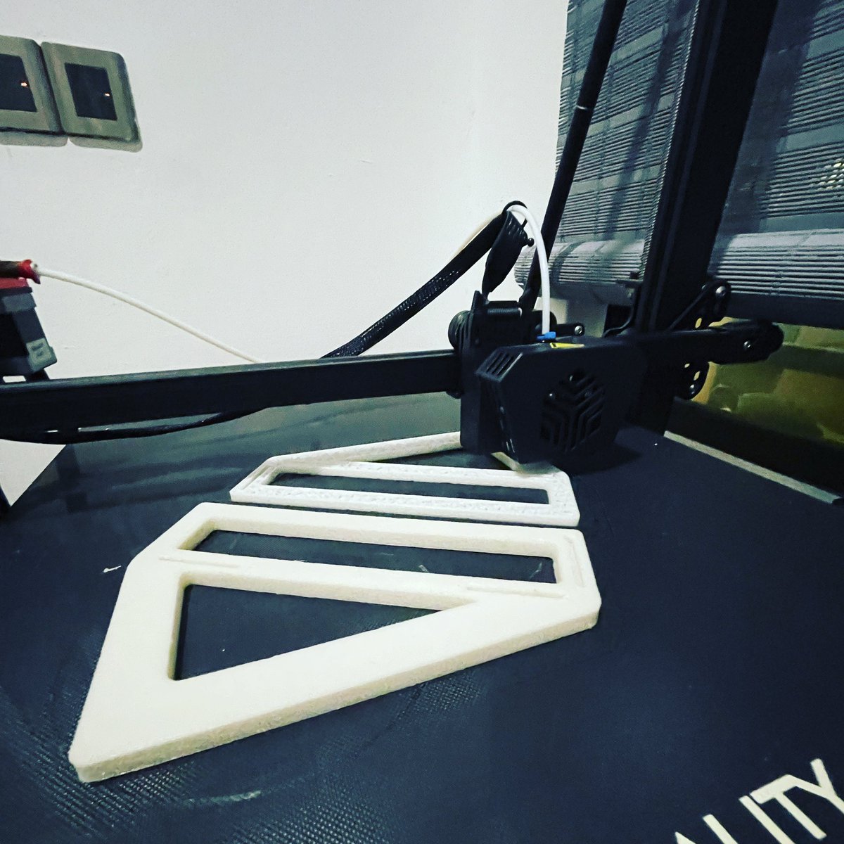 dhankasounds's tweet image. 3D printing stands for my #digitakt #syntakt and #digitone 🙌 #3dprinting