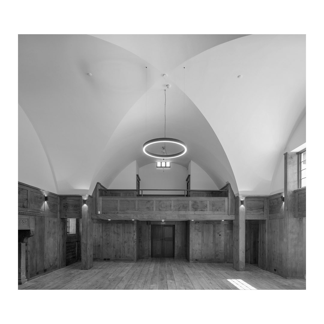1892 photograph of Victorian artist Henry Tanworth Wells in his studio, part of a series by Henry Peach Robinson. It was taken in Thorpe Lodge east of Holland Park, which we finished the restoration of in 2022.
 
Henry Tanworth Wells died on this day 120 years ago.