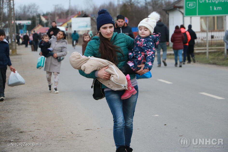 KellyTClements's tweet photo. With more than 100 million people forced to flee their homes due to war, persecution or violence, finding solutions should be high on everyone’s radar. 
 
We are @Davos to make sure this remains a priority for 🌍 political &amp; business leaders.

#WEF2023 #Agenda2030 #WithRefugees https://t.co/tEeoTp9MnF