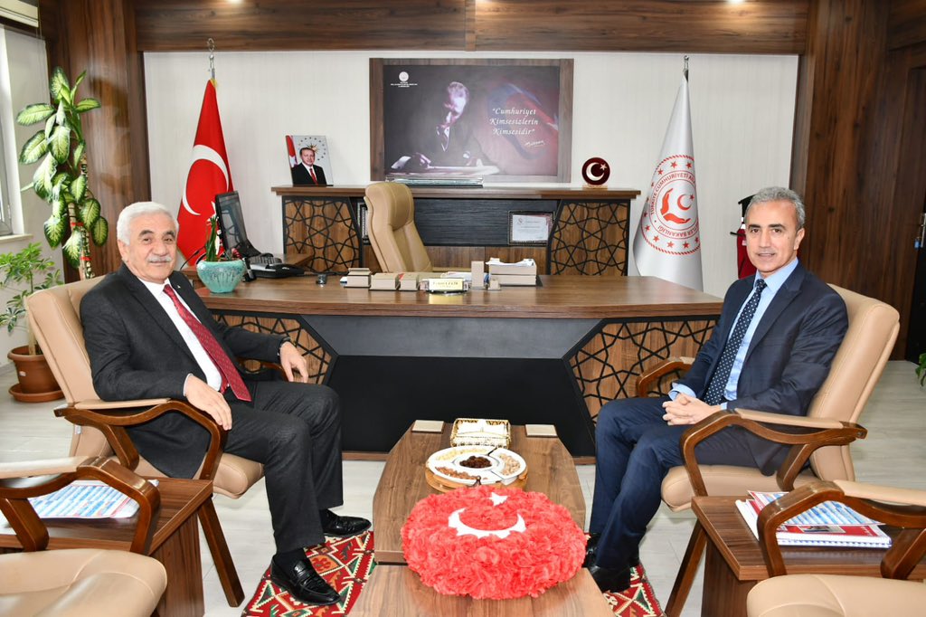 FHMCELIK's tweet photo. Adıyaman Ticaret Odası Başkanlığına Seçilen Sayın @irfantorunoglu Beye İade-i Ziyaretlerinden Dolayı Teşekkür Ediyor, Saygılar Sunuyorum. https://t.co/e0IwGiSAeb