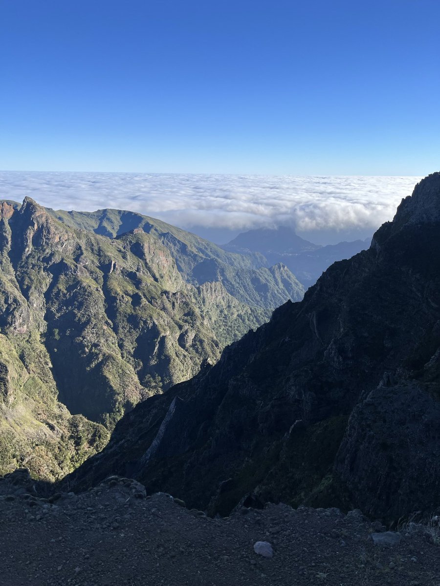 SachaDelano's tweet photo. Idée de prochaines vacances, ne me remerciez pas. https://t.co/uB5eT6sOp1