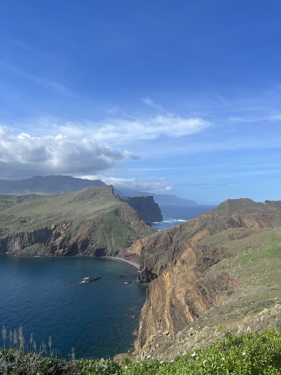 SachaDelano's tweet photo. Idée de prochaines vacances, ne me remerciez pas. https://t.co/uB5eT6sOp1
