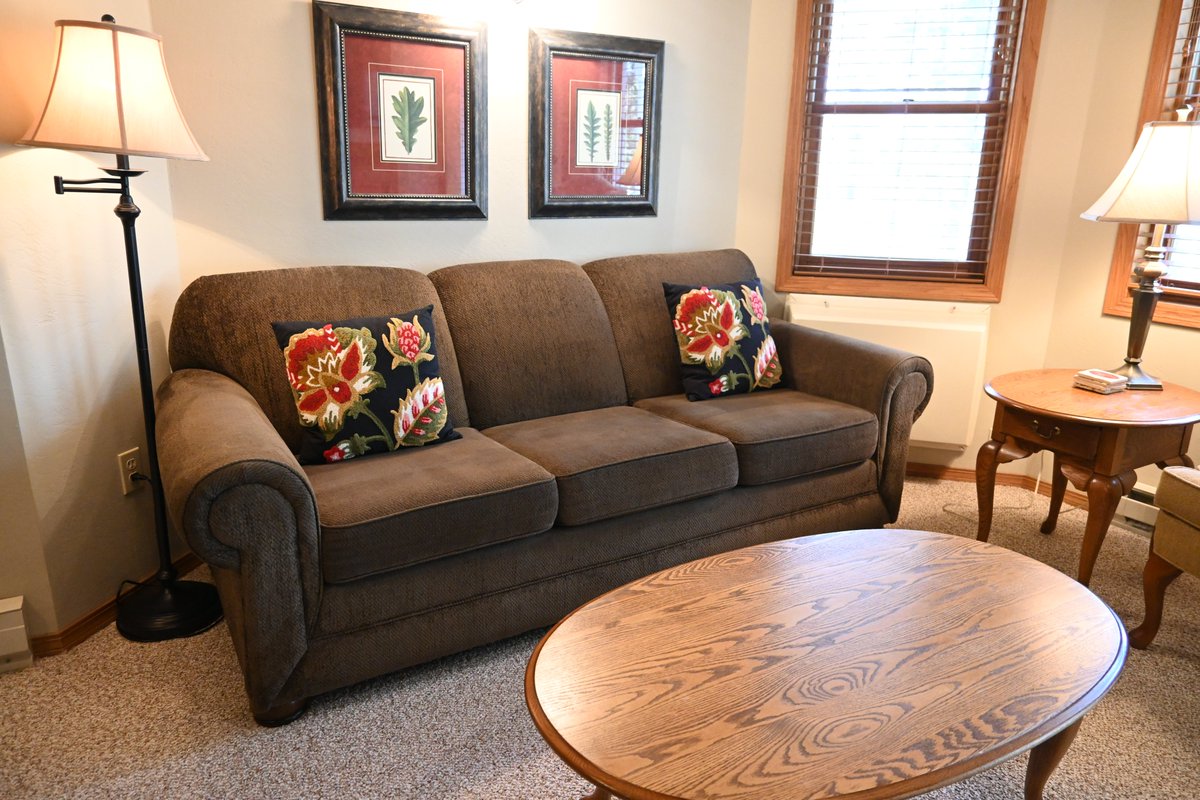 HighPointInn's tweet photo. Stay 2 nights in one of our spacious 1, 2, or 3-bedroom suites at regular price &amp; receive the 3rd night free!
Must mention this special at time of reservation. Some restrictions may apply.
Call 800-595-6894 for pricing.
#winterspecial #highpointinn #ephraim #doorcounty https://t.co/r0ni5pQ7KX