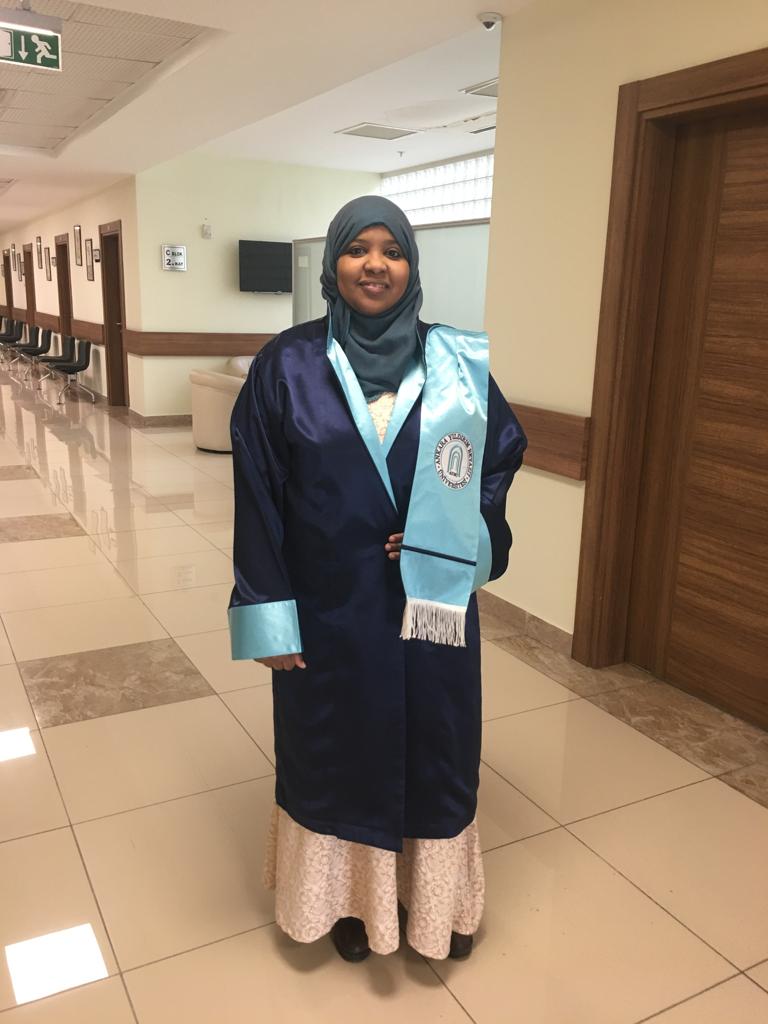 AybuGlobal's tweet photo. Yüksek lisans tez savunma sınavını başarıyla tamamlayan Çad'lı öğrencimiz AICHA ADAM AL-NOUR GASSIM'yı tebrik ederiz. https://t.co/gZMzotQ9yS