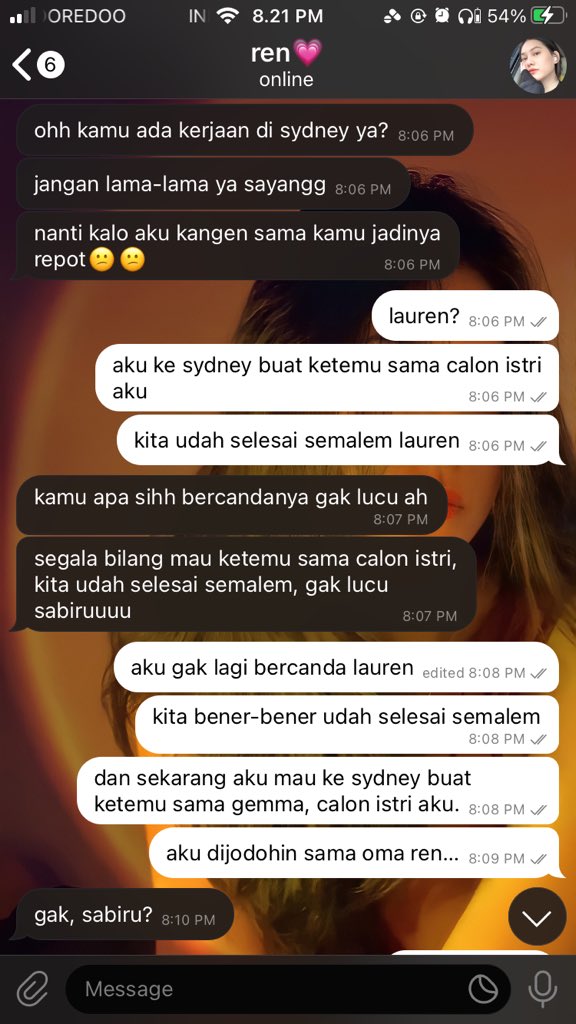 addictedtoherrr's tweet photo. pergi (?) 
———————

shanchik one tweet au
©addictedtoherrr https://t.co/PbDy4bCnfC