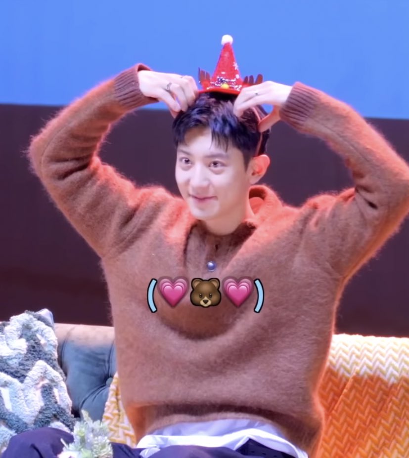 loeypics's tweet photo. he's so cute😭🥺

#찬열 #CHANYEOL https://t.co/GHt4C2zAHa