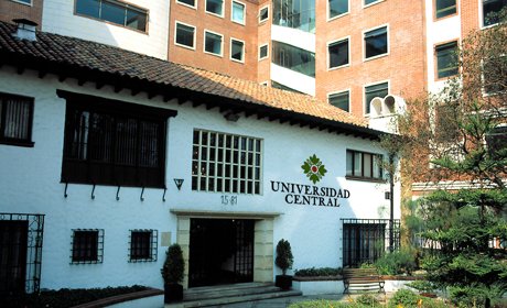 Universia Colombia tweet media