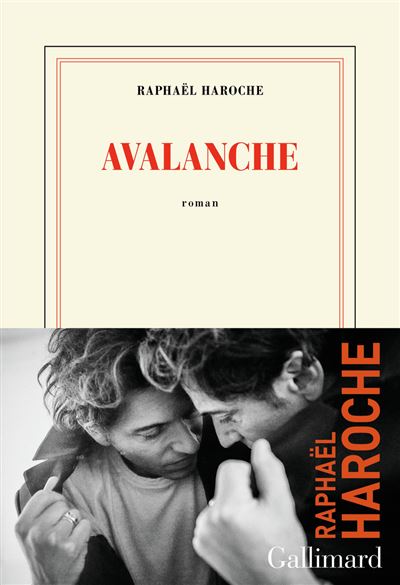 Raphaël vient de publier son second livre Avalanche (Gallimard). Entre tendresse et cruauté, une chronique bouleversante de l'adolescence.

 👉 sur scène le 20 mai avec son concert Bande magnétique.
#VendrediLecture #thononlesbains 

mal-thonon.org/raphael/