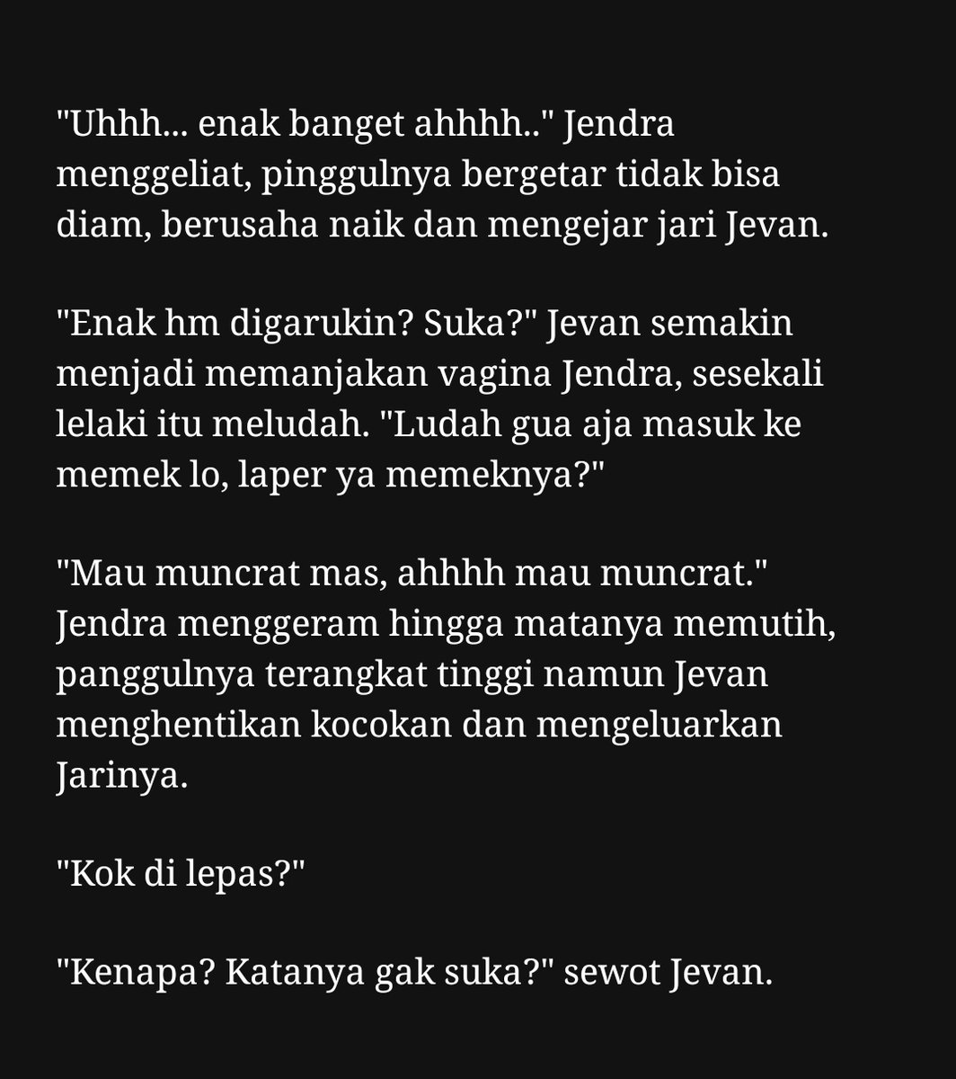 aarevann's tweet image. ── Wet pt. 2 ; Three To One 
    Markno , Jaemjen , Hyuckno oneshoot au 🔞

    Jevan dan Chandra yang terbangun dan berakhir bergabung dengan kegiatan panas Marka dan Jendra.

CW // NSFW , BOYPUSSY , etc.

©. aarevann