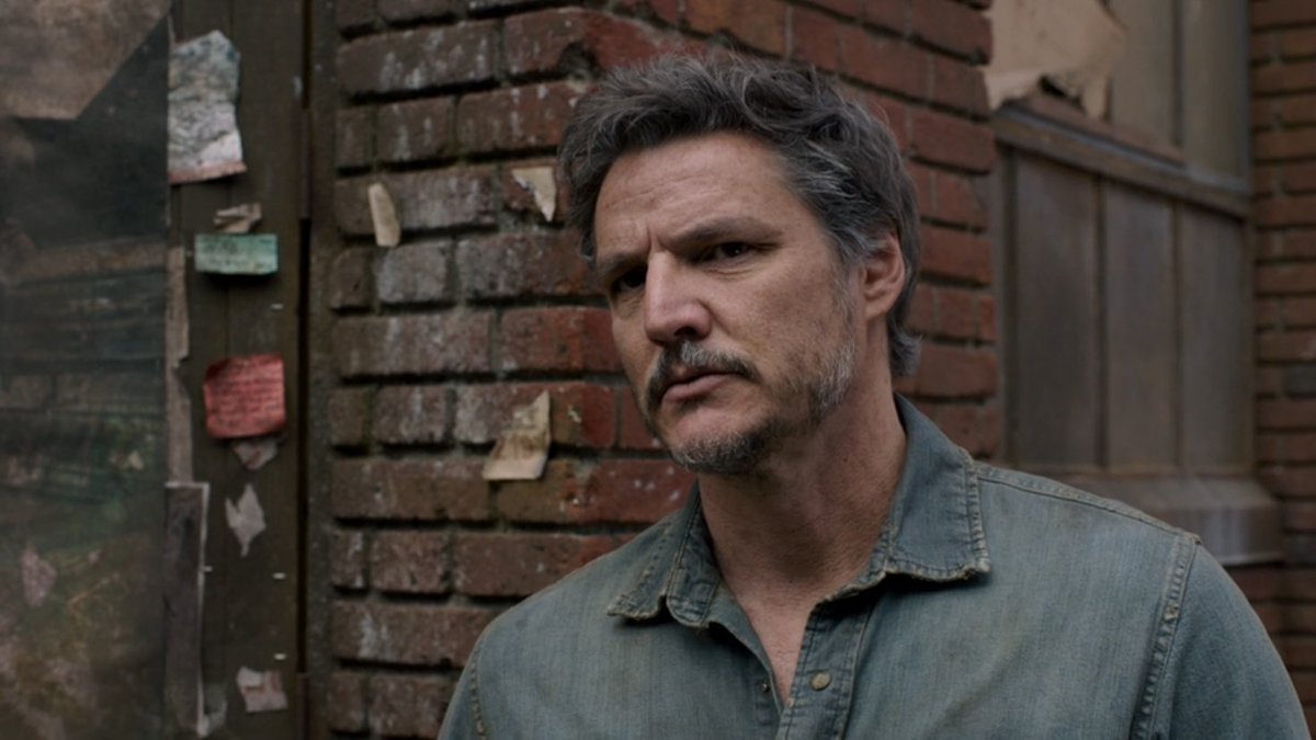 pedscal's tweet photo. I knew HBO Joel Miller was hot, but I was NOT READY for this. https://t.co/gd9KPaT1tA