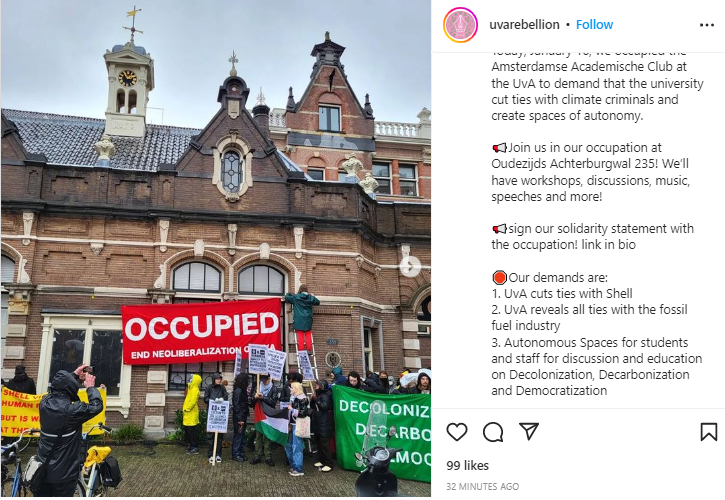 Studenten van UvA Rebellion hebben de Oudemanhuispoort bezet instagram.com/p/CneiRiCI1Oc/…

Kom gezellig langs!
Teken om ze te steunen actie.fossielvrij.nl/petitions/end-… ✍️
en dat UvA de banden met Shell verbreekt actie.fossielvrij.nl/petitions/uva-… ✍️