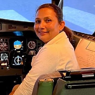 Pete Muntean on Twitter: "NEW: The pilot of the Yeti Airlines that