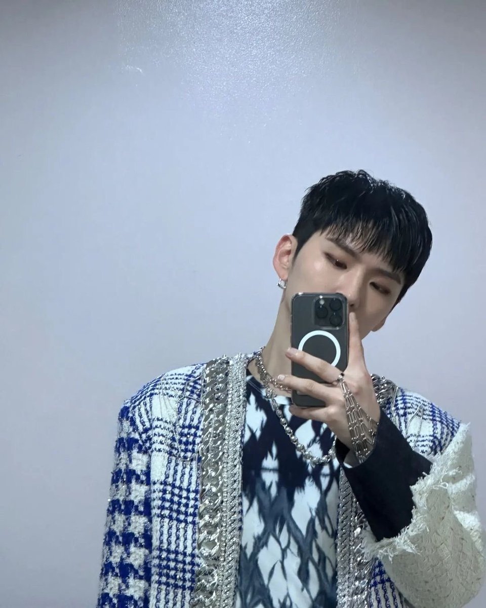 DeepBluekh's tweet photo. https://t.co/E2X7oVHv7M