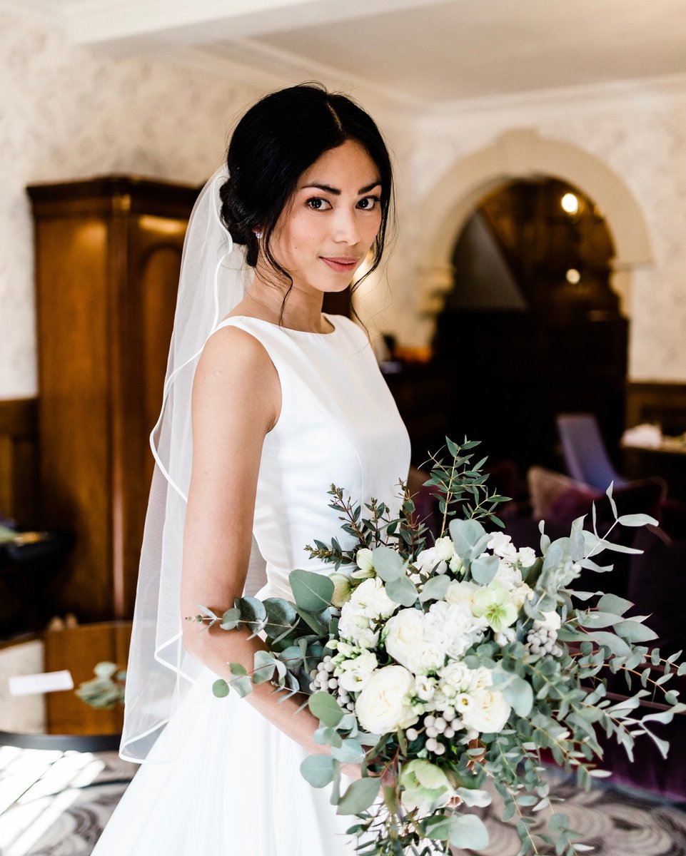 KateIzakPhoto's tweet photo. Portrait of my elegant Bride ❤️

#2023weddings #2024weddingplanning #newlyengaged #2023bridetobe #2024weddingplanning #surreyweddingphotographer #throwbacktuesday #mydreamwedding #romanticwedding #creativeweddingphotography #bridetobe2023 #imgettingmarried2023 #2023wedding https://t.co/RQ2ZbfUT06