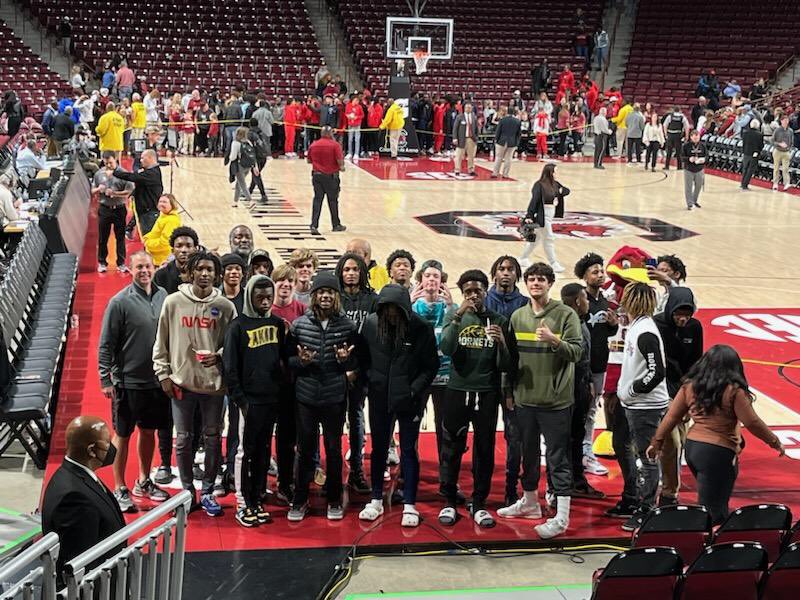 Aiken_Hoops's tweet image. Big thank you to @GamecockMBB for hosting us Saturday afternoon to watch some SEC hoops! Our kids had a great experience! #TheHigh #GoHornets #Swarm