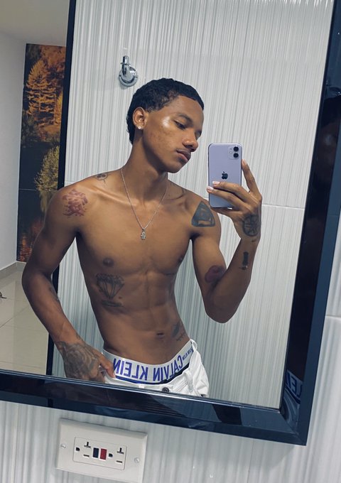 Flacoo🥵🔥 https://t.co/gBYPAwlVIN<a href="/tag/itachiuchiha"class="tags"><span>#itachiuchiha</span></a>